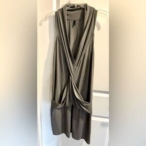 Elegant Gray Sleeveless Dress